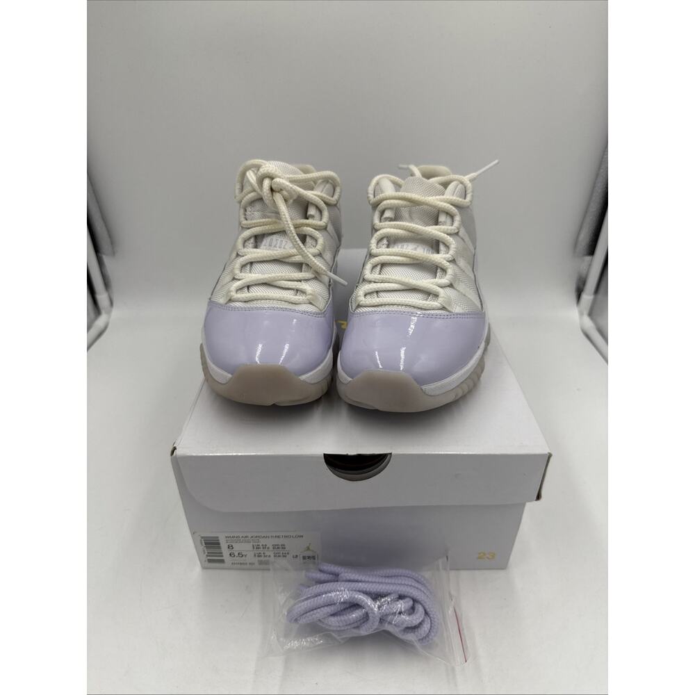 Size 8 - Air Jordan 11 Retro Low Pure Violet W bs923